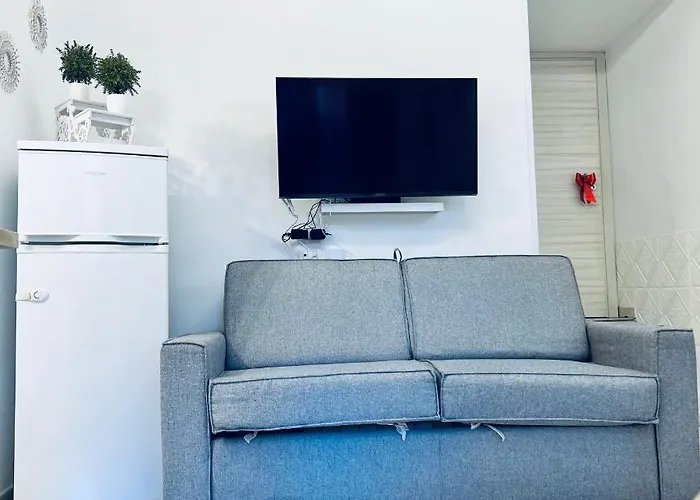 Aurora's Апартаменты Неаполь